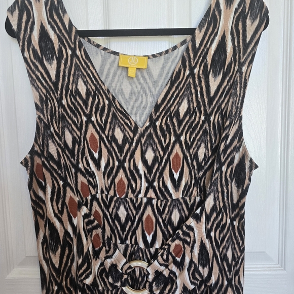 Liz Lange | P1X | Geometric Design Maxi With Belted Embellishment - Picture 2 of 8